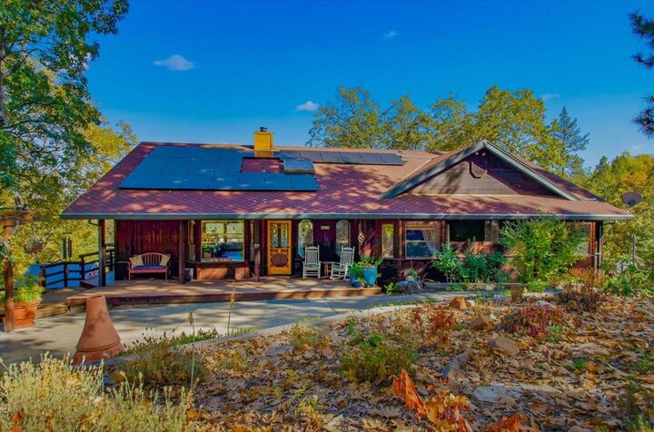 Property Photo: 5617 Indian Hills CA 95247