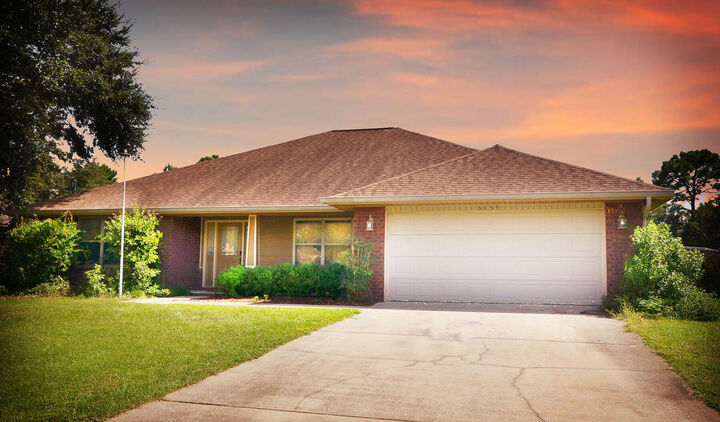 Property Photo: 6655 Britt Street FL 32566