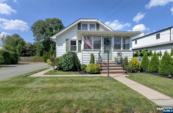 Property Photo:  22 Jacksonville Road  NJ 07444 