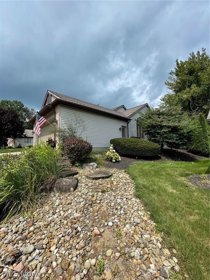 Property Photo:  4911 NW Pond Drive NW  OH 44720 