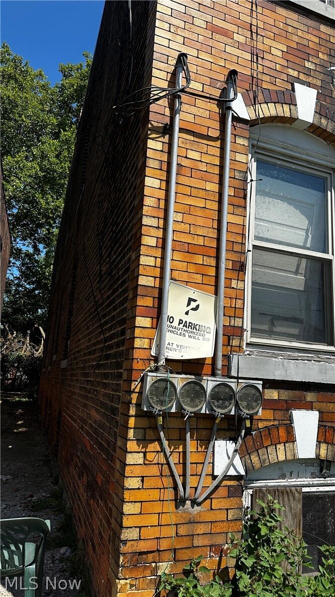 Property Photo:  1055 Addison Road  OH 44103 