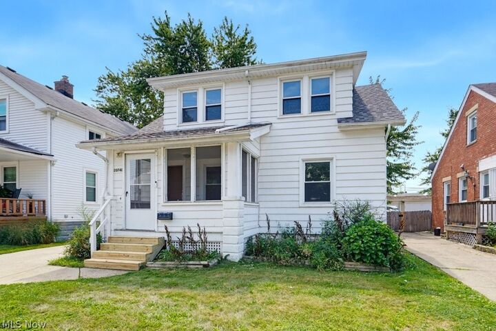 Property Photo: 20740 Tracy Avenue OH 44123