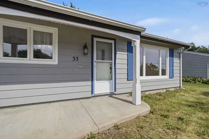 Property Photo: 33 Inverary Drive NS B2X 1H3