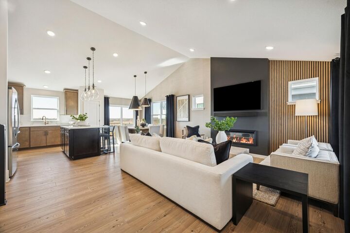 Property Photo: 1640 Lund Way MN 55379