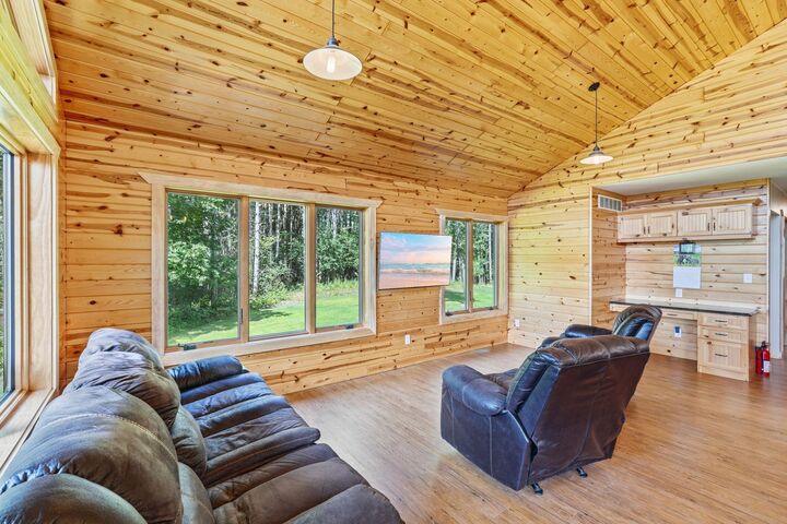 Property Photo:  1131 Broken Arrow Road  WI 54016 