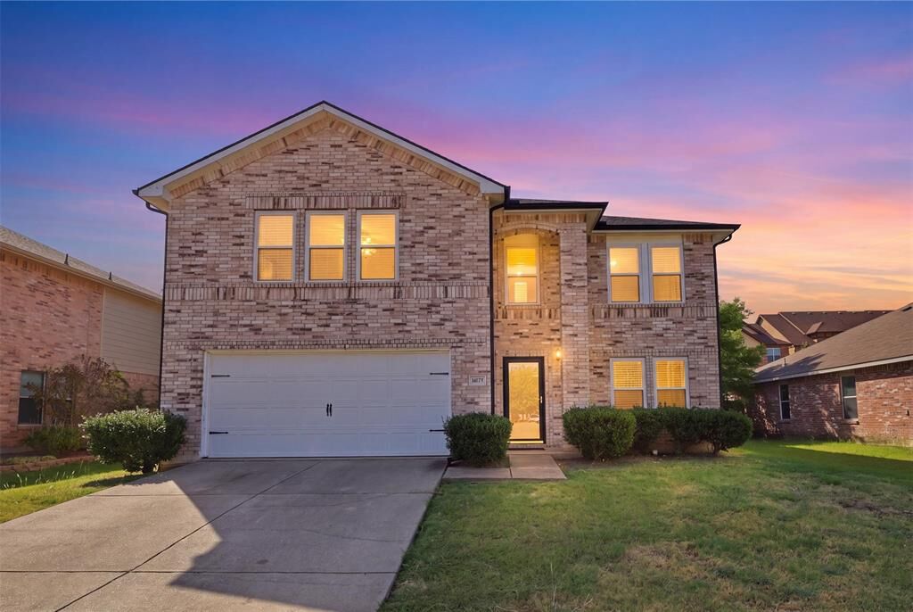 Property Photo: 1005 Ann Drive TX 75098