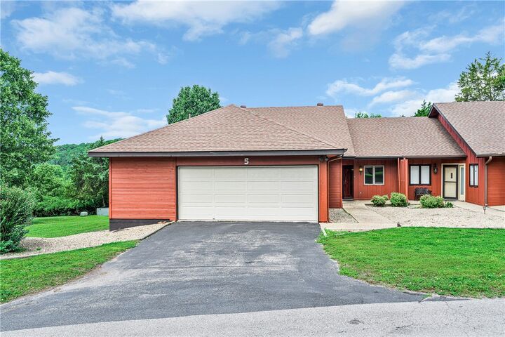 Property Photo: 5 Blake Lane AR 72714