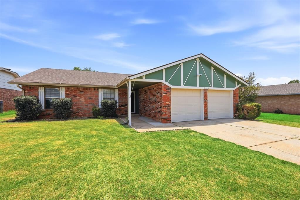 Property Photo:  10444 Fairfax Lane  OK 73099 