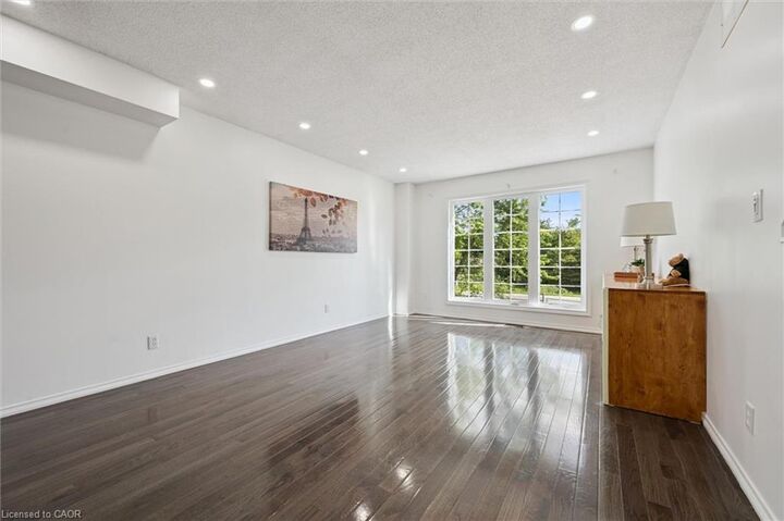 Property Photo: 600 White Elm Boulevard 9 ON N2V 2V2
