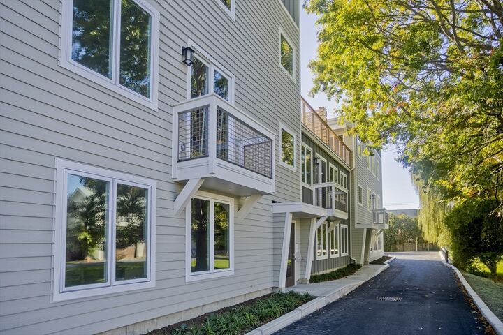 Property Photo:  107 Williams Street 2 B  MA 01060 