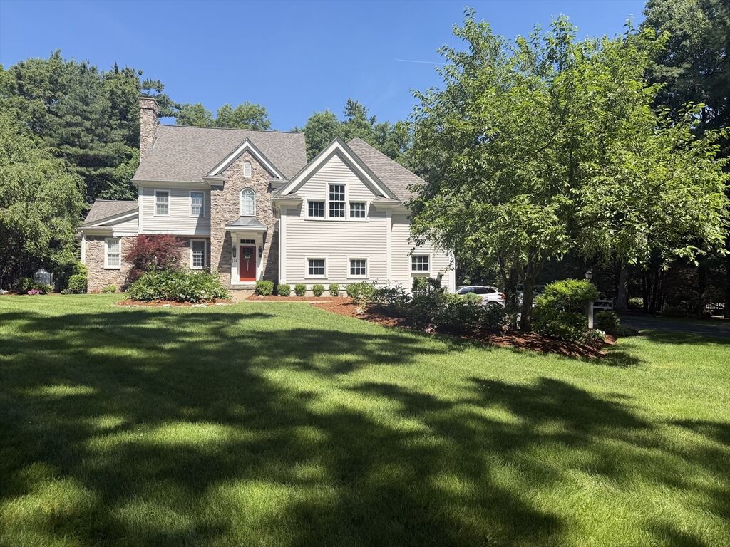 Property Photo: 114 Fox Run Rd MA 01740