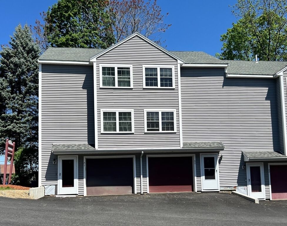 Property Photo:  80 Smith St 2A  MA 01851 