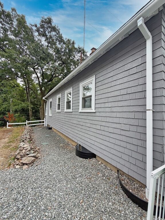 Property Photo:  1186 Chestnut St 1186  MA 02464 