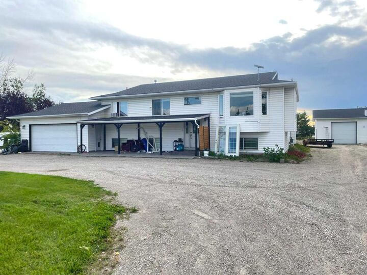 Property Photo: 241017 Range Road 280 AB T2P 2G7