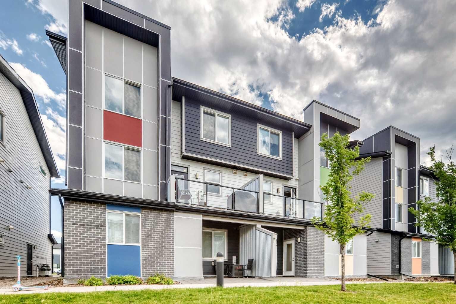Property Photo:  120 Redstone  NE 203  AB T3N 1M6 