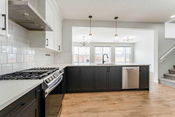 Property Photo: 13 Calhoun Crescent NE AB T3P 1X8