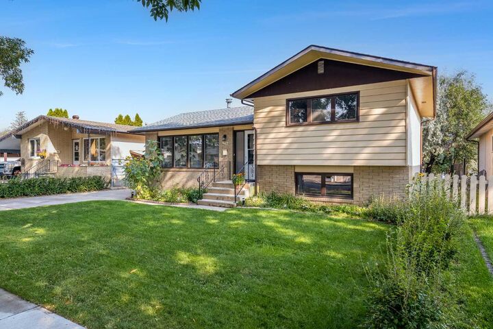 Property Photo: 1406 26 Street SE AB T1A 2G2