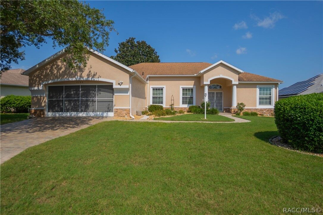 Property Photo: 4780 N Crestline Drive FL 34465