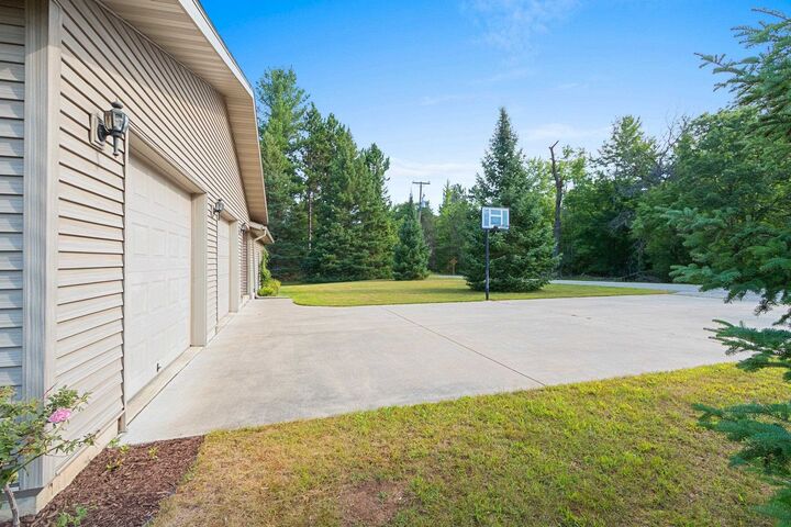 Property Photo: N7455 Sikowski Lane WI 54114