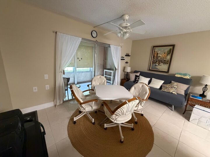 Property Photo: 2705 Nassau Bend D1 FL 33066