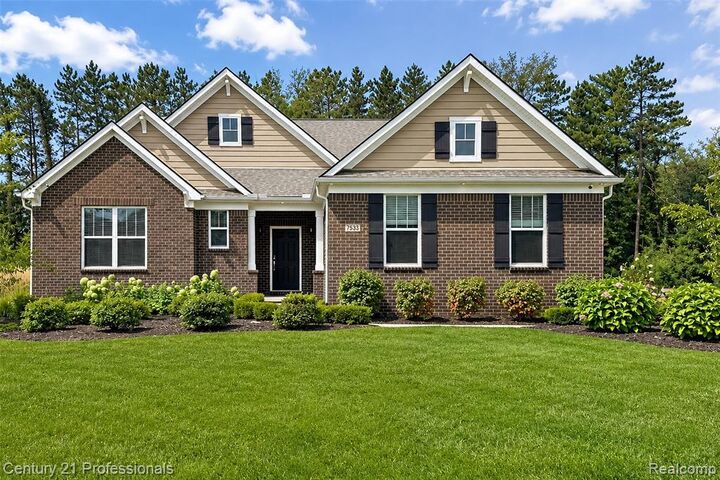 Property Photo:  7533 Hardwood Circle  MI 48187 