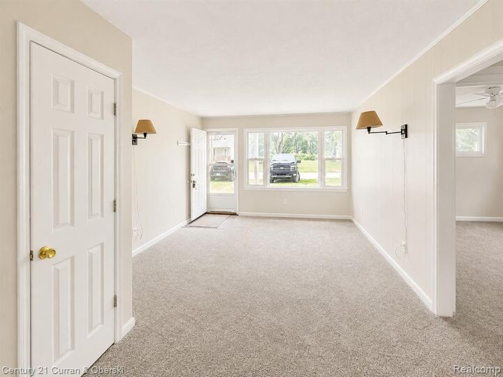 Property Photo: 35245 Melton Street MI 48186