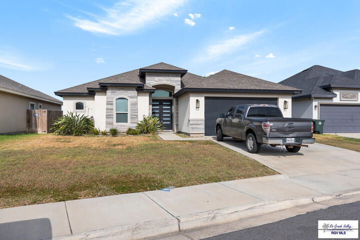 Property Photo:  2222 S Christian Cir  TX 78550 