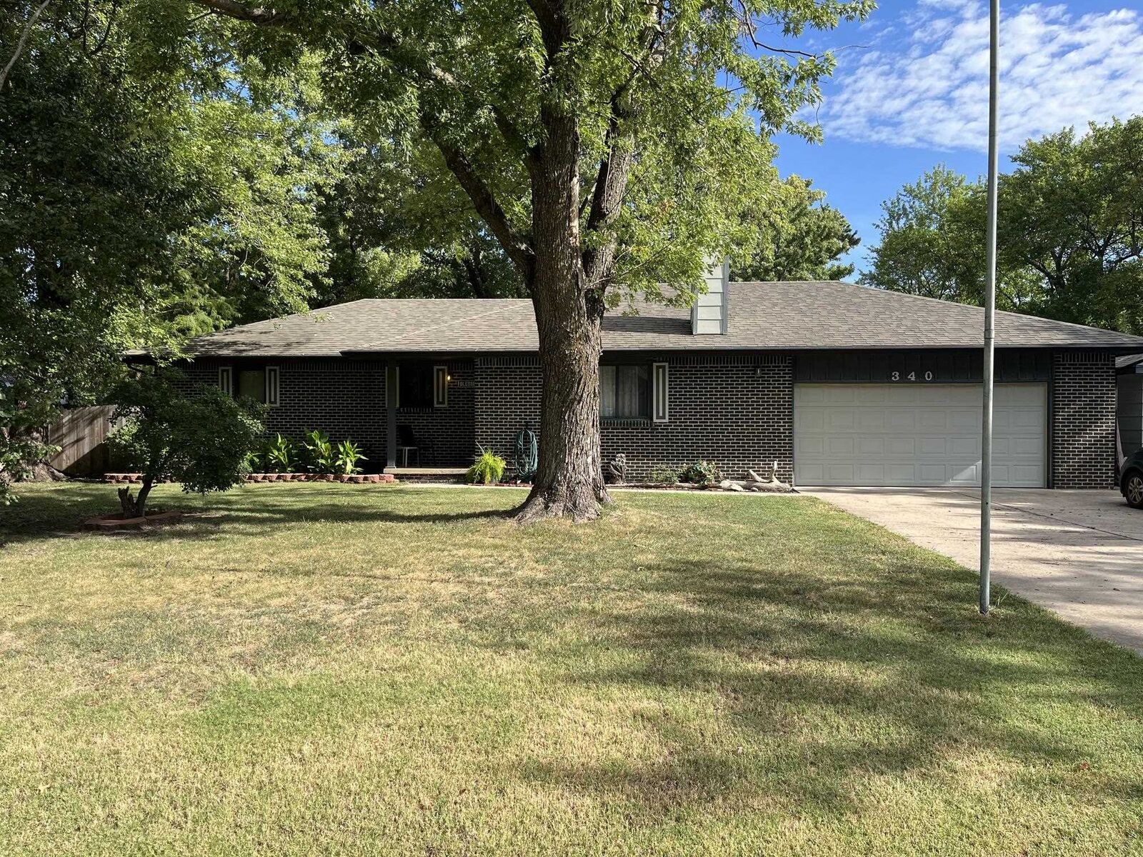 Property Photo:  340 E Waller  KS 67133 