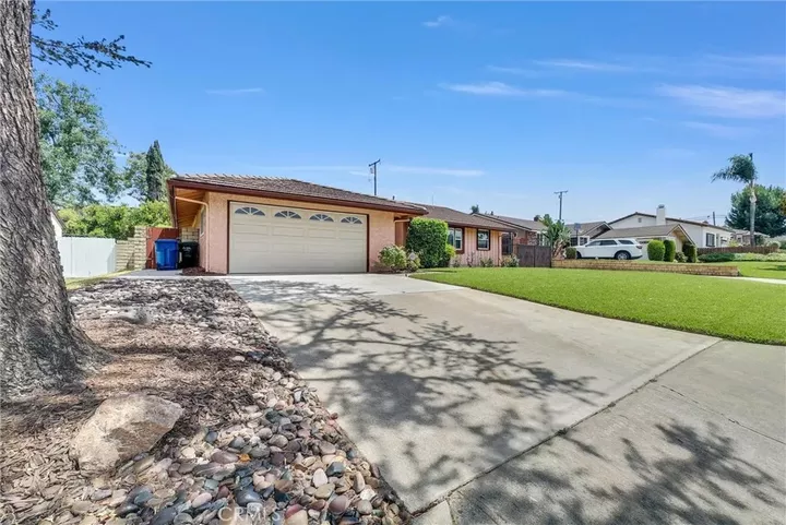 Property Photo:  928 S Shasta  CA 91791 