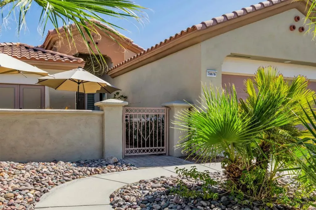 Property Photo:  78876 Stansbury Court  CA 92211 