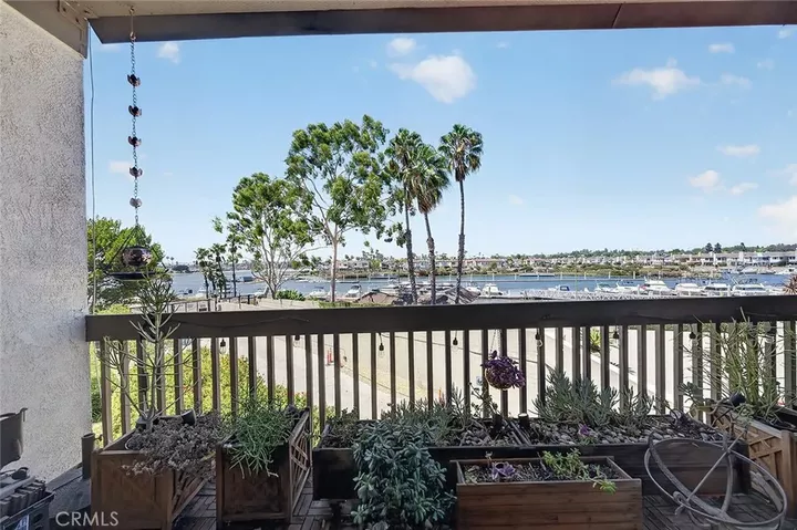 Property Photo:  5201 S Marina Pacifica Drive South  CA 90803 