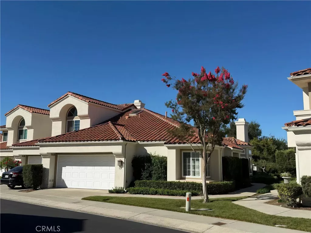 Property Photo:  11 Calle Katrina  CA 92688 