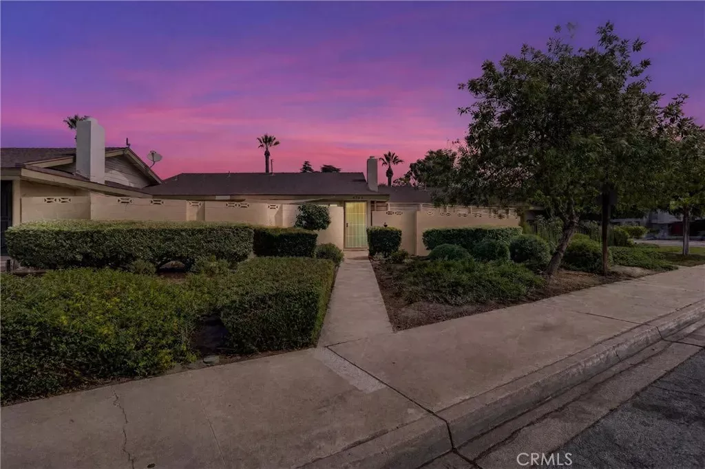 Property Photo: 679 S Indian Hill B CA 91711