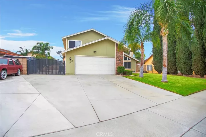 Property Photo: 1712 Melrose Drive CA 92878