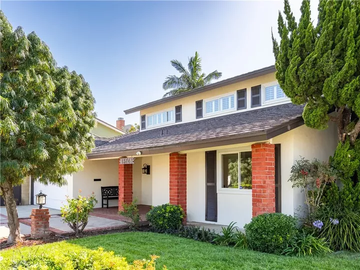 Property Photo:  13761 University  CA 92683 