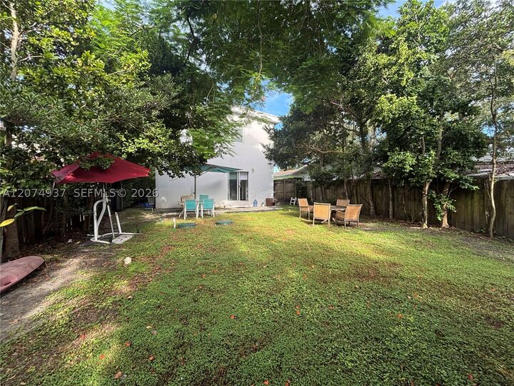 Property Photo: 2290 SW 58th Ave FL 33155