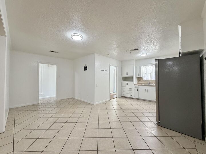 Property Photo: 4690 Fieldwood TX 77706