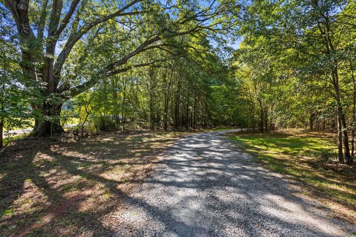 Property Photo:  770 Dickson Road  SC 29322 