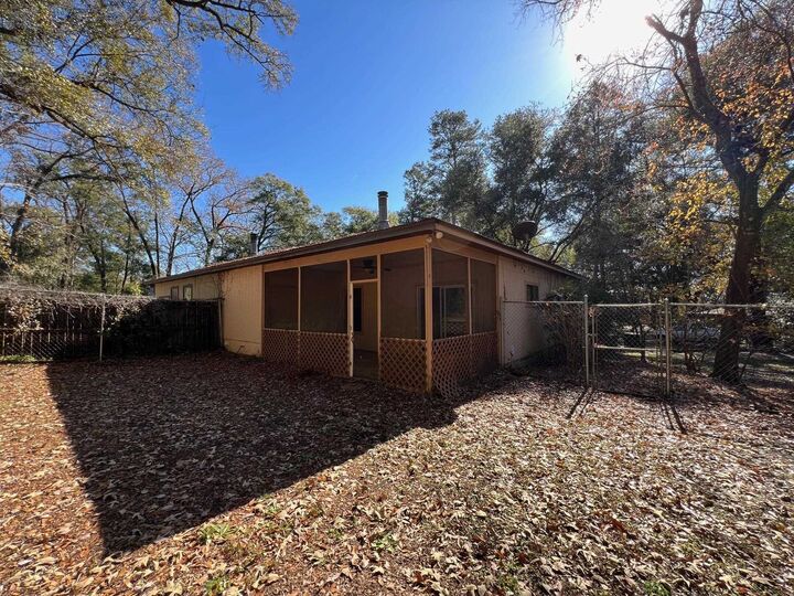 Property Photo:  2552 Panther Creek Road  FL 32308 