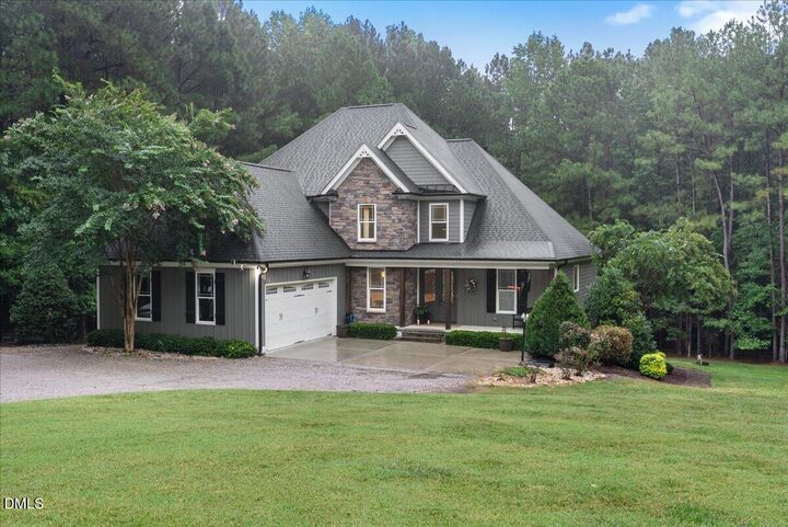 Property Photo: 4002 Stoneway Court NC 27587