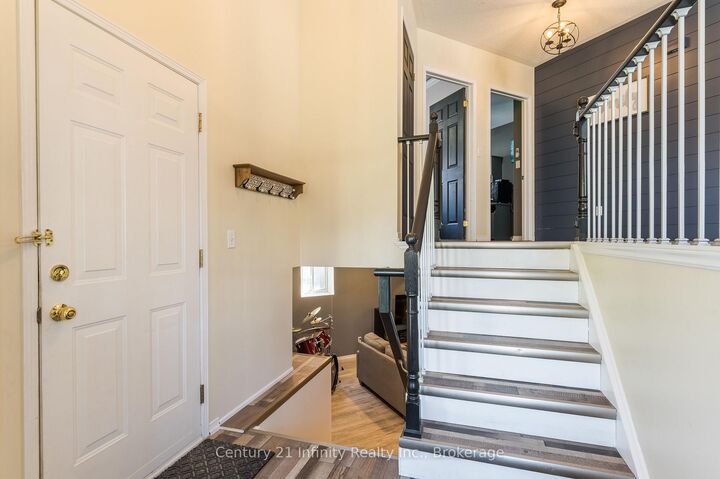Property Photo: 37 Baxter Place ON L1A 4J6