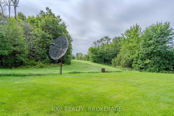 Property Photo:  279 Munro Road  ON K0H 2B0 