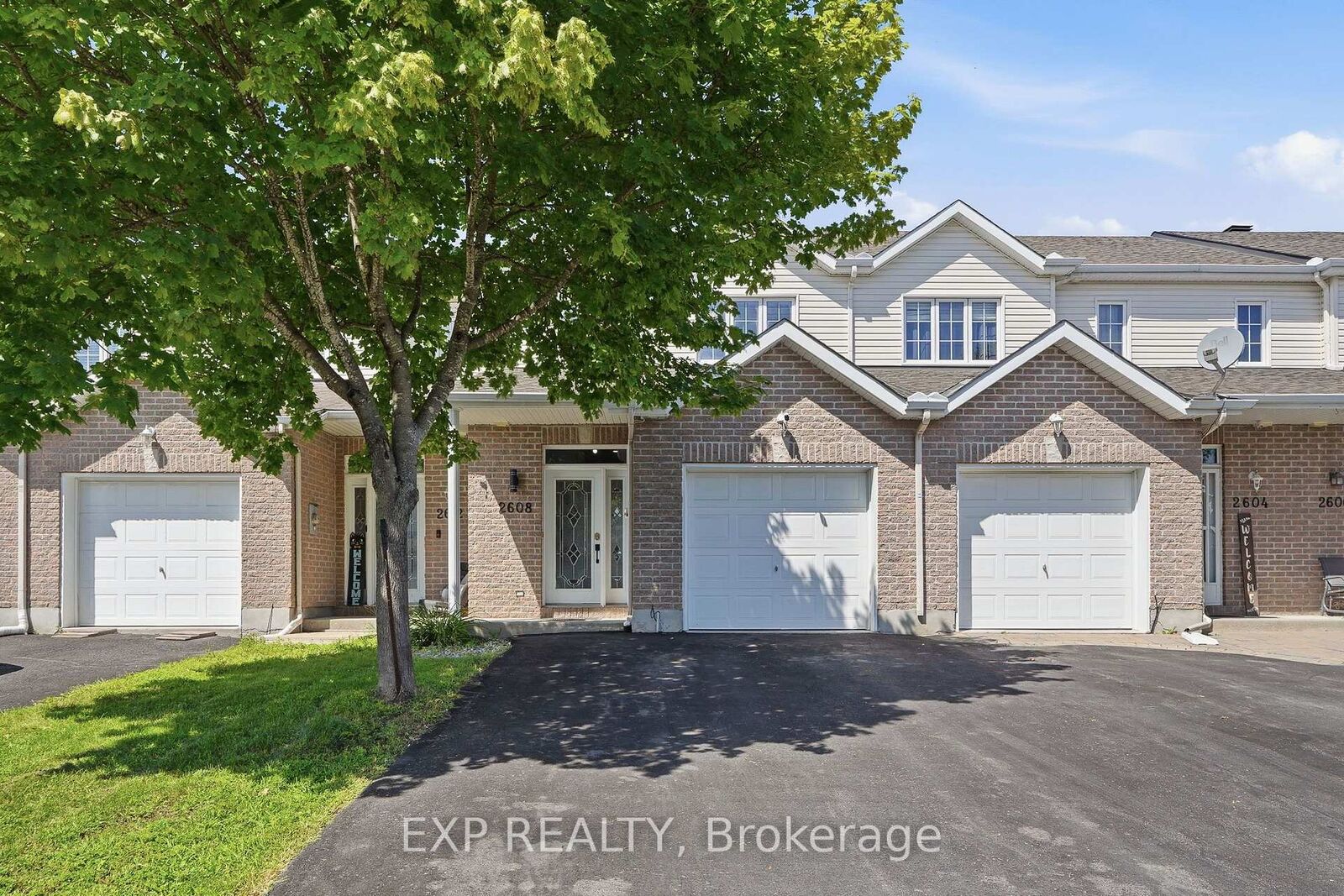 Property Photo:  2608 Raymond Street  ON K4K 0B6 