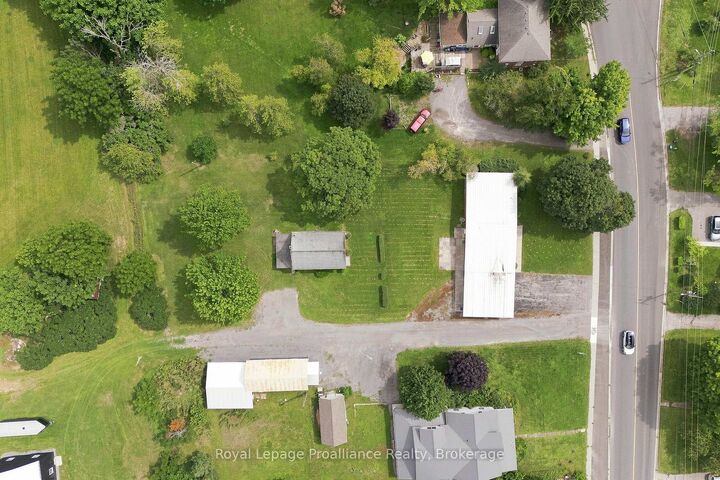 Property Photo: 380-384 Main Street ON K0K 1G0