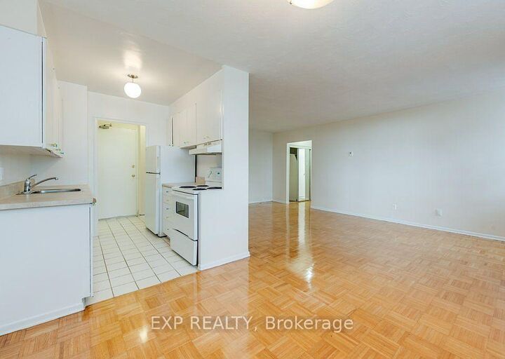 Property Photo:  10 Huntley Street 305  ON M4Y 2K7 