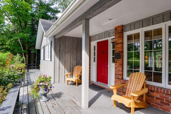 Property Photo:  590 Hotchkiss Street  ON P1P 1H8 
