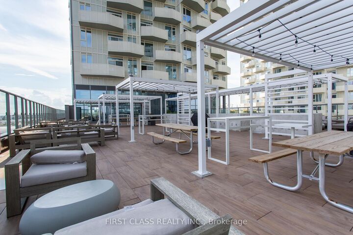 Property Photo: 474 Caldari Road 403 ON L4K 0R5