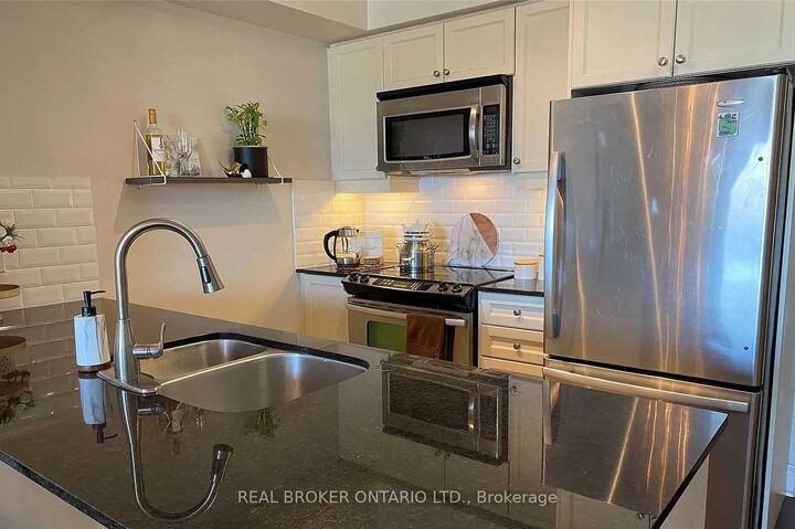 Property Photo:  701 Sheppard Avenue W 510  ON M3H 2S6 