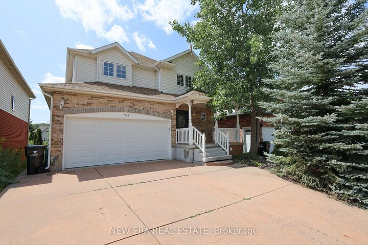 704 Brandenburg Boulevard — photo 1