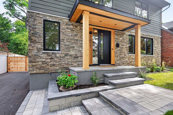 Property Photo: 1677 Abbey Road ON K1G 0H4